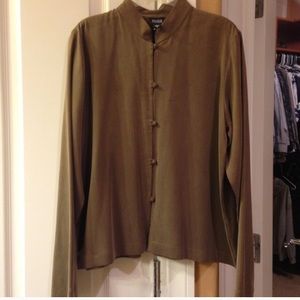 100% silk Eileen Fisher Shirt
